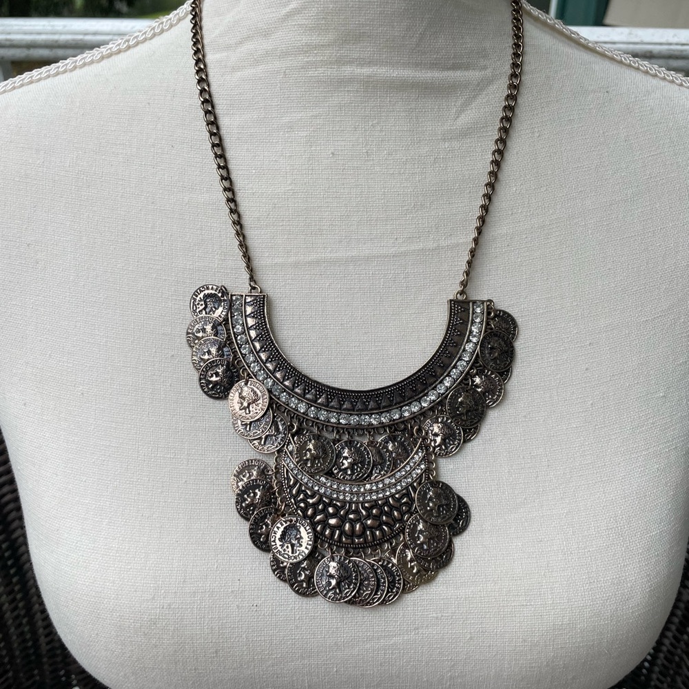 NECKLACE - Picture 8 of 12